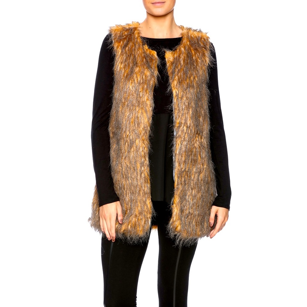 Like New Faux Fur vest
